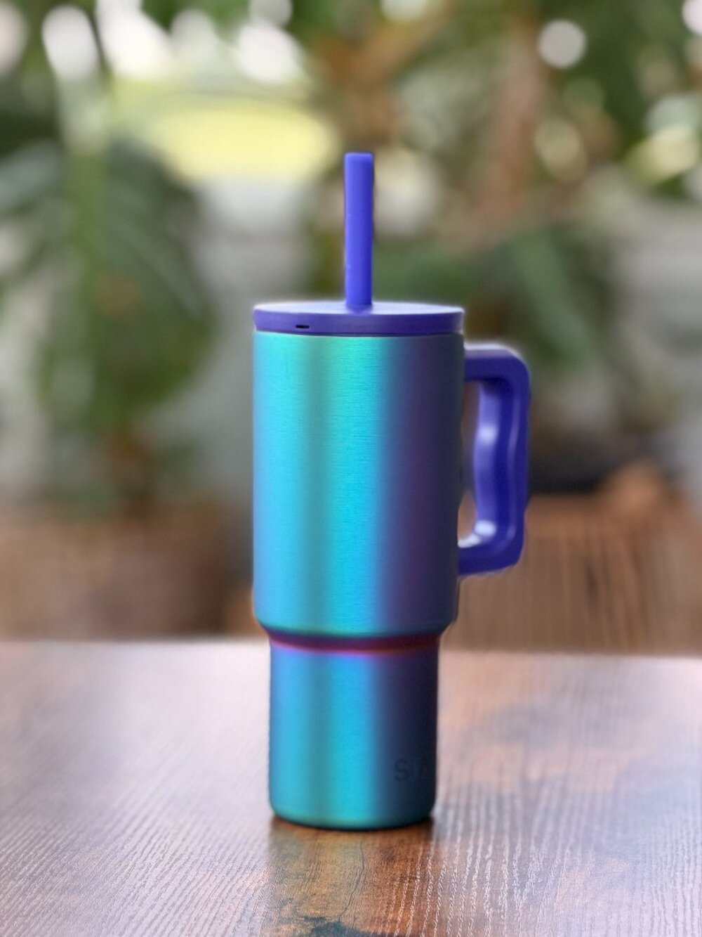 24oz Trek Simple Modern Water Bottle